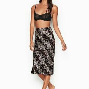 Victoria's Secret Midi Slip Skirt XS Black White Coral Daisy New